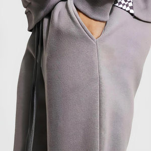 บริการออกแบบเสื้อผ้าลำลองแบบ OEM ขายดี ชุดวอร์มขาบานสำหรับผู้ชาย ขายส่ง ชุดวอร์มขาบานสำหรับวิ่งออกกำลังกาย คุณภาพสูง - Product Image 4