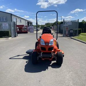 Tondeuse à gazon Kubota GR2120 4WD Diesel à conduite assis pour les paysagistes et les agriculteurs - Product Image 4