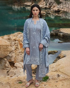 Nice Designer Ethnic Pakistanais Femmes Costumes par AJM Trade House 1068 - Product Image 6