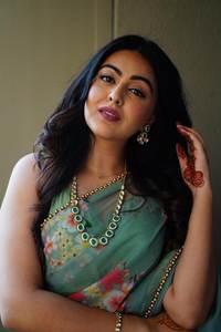 ผ้าส่าหรีงานดีไซน์เนอร์ผ้าลายดอกไม้ผ้าจอร์เจียพร้อมเสื้อแฮนด์เมดชุดใส่ประจำวัน - Product Image 3