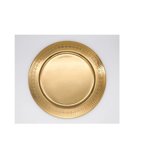 Placas de cargador de latón duraderas y exquisitas ideales para restaurantes y catering de alta gama - Product Image 2