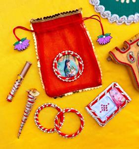 Cadeaux de mariage pour femmes, faveurs de Haldi Mehendi, sacs cadeaux pour la mariée et le marié, pochettes, faveurs indiennes pour sangeet mehndi nikkah dholki - Product Image 3