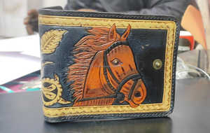 กระเป๋าสตางค์หนังแกะสลักไม่ซ้ำใคร,กระเป๋าเงินหนังแกะสลักด้วยมือผู้ชายกระเป๋าสตางค์หนังแฟนซีเครื่องมือส่วนตัว - Product Image 4