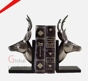 Serre-livres aspect cygne en acier inoxydable à l'aspect moderne en métal fini argenté pour bureau à domicile - Product Image 4