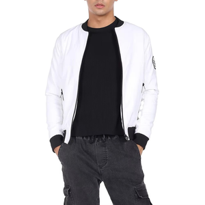 Veste bomber pour homme en coton 100% et polyester, fabricant de premier plan au Pakistan, prix de gros, logo brodé personnalisé, impression - Product Image 3