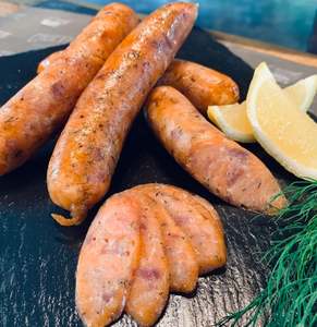 Salchichas de salmón de alta calidad a la venta a granel a precios asequibles para minoristas y distribuidores en todo el país - Product Image 3