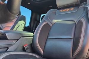 RAM 1500 TRX 2022 EXTREMADAMENTE LIMPIA, SUPERCARGADA, V8, 4WD, LISTA PARA ENTREGAR - Product Image 4