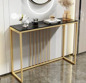 Impresionante tablero de mármol blanco con una base de pedestal dorada en forma de abanico. Decoración de lujo. Disponible a precios de mayorista. - Product Image 2