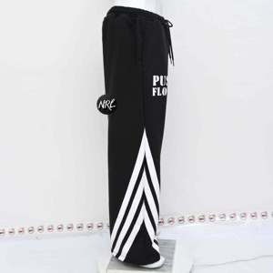 กางเกงวิ่งขายาวระบายอากาศได้ดีปักลายสำหรับวิ่งขนาดใหญ่ออกแบบได้ตามต้องการ - Product Image 3