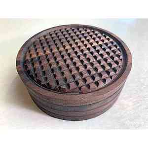 Posavasos de madera de mango de nogal de diseño personalizado de alta demanda Tapetes y almohadillas de calidad de exportación Precio razonable Artesanías - Product Image 3