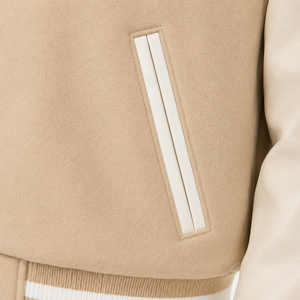 Chaqueta Varsity de Cuero Genuino para Hombre SINEWY SPORTS, Color Beige con Mangas Blancas, Logotipo NY Bordado, Transpirable, Estilo Preppy, para Otoño - Product Image 5