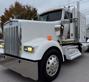 ¡Lo mejor! Camión semirremolque Kenworth W900 Sleeper 2023 con techo plano en venta - Product Image 5