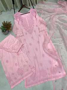 Top brodé en rayonne de créateur à la mode avec ensemble Plazo et Dupatta costume de travail en fil de coton ethnique indien pour vêtements de fête pour femmes - Product Image 4