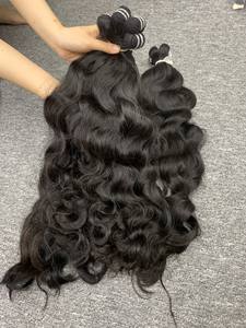 Top vente 2024 100% vierge naturel ondulé cheveux bruts faisceaux Extensions de cheveux Machine Double trame cuticule aligné prix de gros - Product Image 5