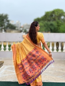 Sari en soie prêt à l'emploi le plus populaire pour femmes et filles vêtements ethniques indiens et pakistanais - Product Image 3