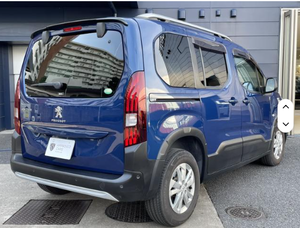 2020 Caméra arrière de sièges en cuir PEU GE OT RIFTER ALLURE soigneusement utilisée avec direction gauche - Product Image 2