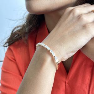 Brazalete de Moissanita en Forma de Pera de Lujo, 5.26 ctw, Joyería Artesanal Auténtica para Mujer, Pulseras y Brazaletes al por Mayor - Product Image 6