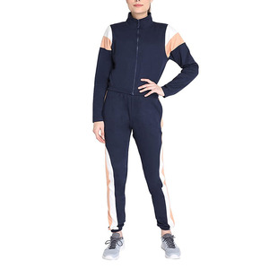Trajes de chándal de invierno personalizados para mujer con cuello levantado y patrón sólido Servicios ODM con logotipo personalizado - Product Image 1
