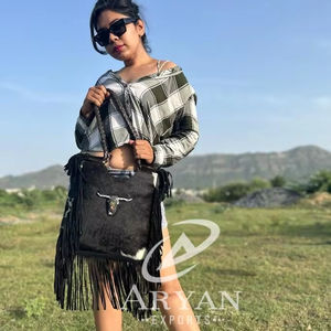 Nueva gran oferta de descuento, bolsos de mano de cuero de piel de vaca, bolsos de mano para axilas para mujer, bolsos de compras de piezas de calavera de toro de alta calidad - Product Image 1