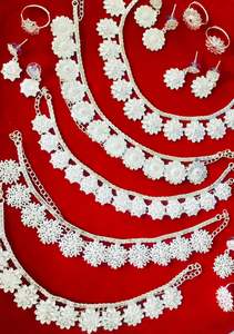 ชุดเครื่องประดับแฟชั่นคลาสสิกชุบทอง18K ประกอบด้วยสร้อยคอหวีเข็มกลัด-สำหรับของขวัญวันครบรอบเพชรเพทายลดราคา - Product Image 5