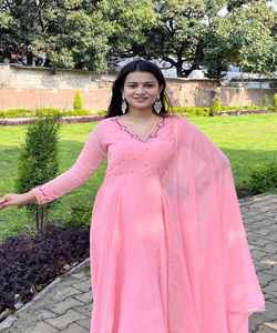 LOOK RICH GEORGETTE TRAVAIL MANUEL ANARKALI ROBE BAS AVEC DUPATTA FORMAL WEAR PRIX DE GROS VÊTEMENT ETHNIQUE - Product Image 2