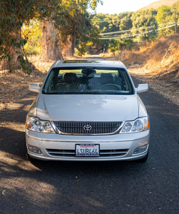 Venta rápida LHD/RHD 37,000 millas 2001 TOYOTA AVALON XLS - Product Image 1