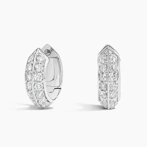Elegante pendiente de plata moissanita diamante 925 para mujer brillante pavé ajuste aro diseño lujo ligero diario - Product Image 1