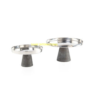 Ensemble de 2 présentoirs à gâteaux de luxe en argent avec plateau en acier inoxydable poli et base effet marbre doré pour gâteaux - Product Image 3