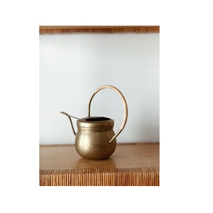 Vente en gros à bas prix Fournitures de jardin Arrosoirs Maison pour plantes d'extérieur Arrosoir à long bec - Product Image 2