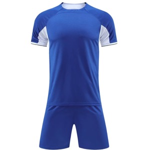 Maillot de football personnalisé de haute qualité Vêtements d'entraînement de football de qualité supérieure Maillot de football en polyester respirant à séchage rapide - Product Image 3