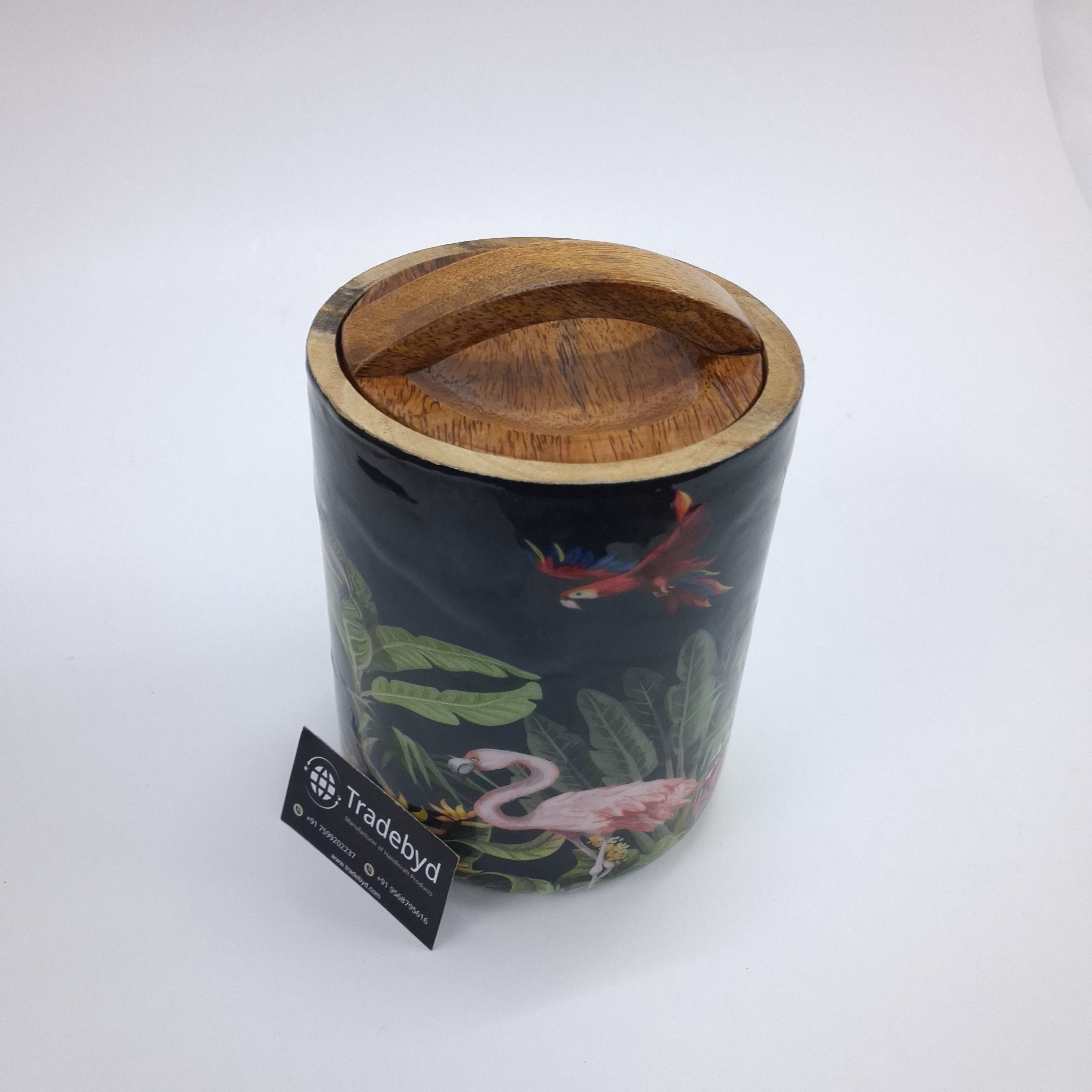 Available in different sizes