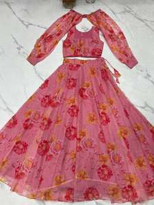 Vêtements ethniques ensemble Lehengas Choli Dupatta fausse georgette de haute qualité pour femmes prix de gros choli de mariage chemisier fantaisie - Product Image 6