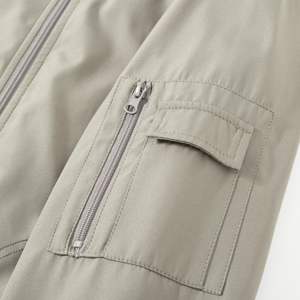 Veste bomber de baseball légère pour homme avec col montant, fermeture éclair intégrale, vêtement de sport pour le printemps, l'automne et l'hiver, logo sur le devant - Product Image 2