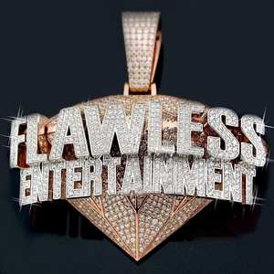 Colgante de Moissanita de Lujo con Incrustaciones de Diamantes, Diseño Exclusivo Hip Hop, Chapado en Oro Rosa y Oro, 30 Quilates - Product Image 1