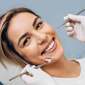 ชุดดูแลช่องปากและฟันแบบมืออาชีพชุดสุขอนามัยที่สมบูรณ์พร้อมโลโก้ตามสั่งโดย hexa Care - Product Image 2