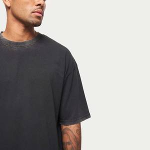 Vente en gros de t-shirt surdimensionné personnalisé pour hommes 100% coton délavé à l'acide style vintage streetwear avec sérigraphie personnalisée - Product Image 2
