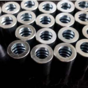 Férula de Acero al Carbono de Alta Calidad de 3/4 Pulgadas R4 00400-04 para Mangueras Hidráulicas de Alta Presión, Aceites y Equipos Pesados OEM - Product Image 3