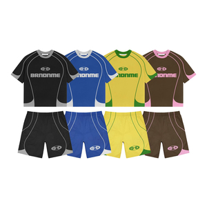 Vêtements de sport Ensembles deux pièces personnalisés, couleur unie, personnalisés T-shirts et shorts en coton légers Ensembles de survêtements personnalisés - Product Image 1