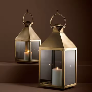 Bougeoir lanterne en fer avec panneaux de verre robustes pour décoration de mariage centre de table et éclairage de fête par décor impex - Product Image 1