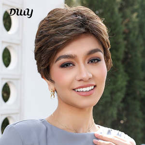 วิกผมสังเคราะห์ทรงพิกซี่สีน้ำตาล DWY Free Part พร้อมเชือกผูกด้านหน้าสีน้ำตาลอ่อนแบบโมโนเลซ - Product Image 2