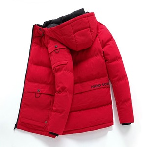 Manteaux rembourrés imprimés personnalisés Vêtements à bulles Coupe-vent à fermeture éclair pour l'extérieur avec logo Veste d'hiver chaude pour hommes du fabricant - Product Image 1