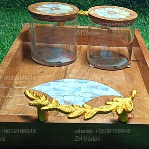 ชุดของขวัญรอมฎอนมูบาร็อคสุดพิเศษ กล่องเก็บอาหารอะคริลิคพรีเมียม พร้อมถาดเสิร์ฟไม้ 150 มล. รุ่นคลาสสิก - Product Image 2