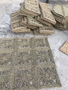 En gros Sets de table ronds tressés antidérapants écologiques en jacinthe d'eau naturelle, jonc de mer, paille et rotin 99 Gold Data - Product Image 3