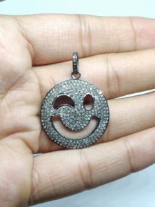 SMILEY 925 Colgante de plata esterlina Pave Diamond 30x30MM - Product Image 4