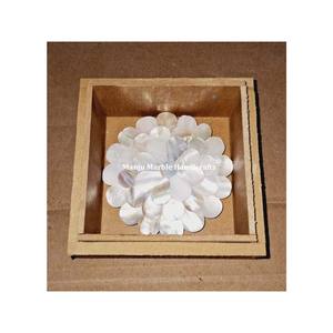 Fournisseur meilleur produit de marque Vadrouille en bois MDF incrusté d'os miroir rond amour écologique fait à la main décoration hôtel mariage - Product Image 1