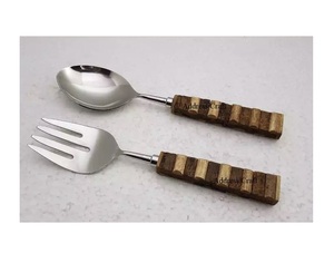 ชุดช้อนส้อมเสิร์ฟสลัดทำจากสเตนเลสด้ามไม้เครื่องใช้ในบ้านเครื่องใช้ในบ้านเครื่องใช้ในบ้านมีด้ามจับไม้ดีไซน์ล่าสุด - Product Image 6