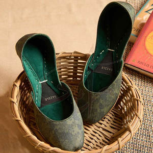 Khussa para Mujer, Color Personalizado, Sostenible, Tendencia de Moda, Estampado, Antideslizante, Ligero, Hecho a Mano, de Alta Calidad - Product Image 3