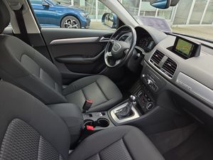 2108 Audi Q3 SUV ออฟโร้ดพวงมาลัยมือซ้ายรถ SUV - Product Image 3