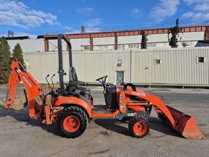 Tracteur à roues 4WD Mini BX23S 2021 avec moteur de 70 CV, boîte de vitesses, roulement, pompe - Équipement agricole à haute productivité, garantie de 3 ans - Product Image 5