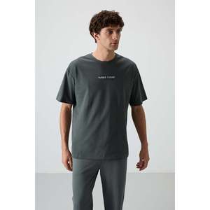 Camiseta Oversize para Hombre Color Caqui, 100% Algodón Jersey, Textura Gruesa, Estampada-88372 - Product Image 3